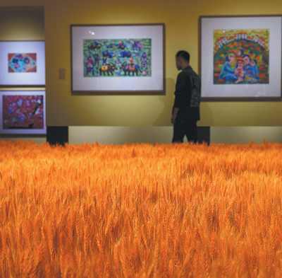 Artistic farmers paint a clear picture of rural China’s progress